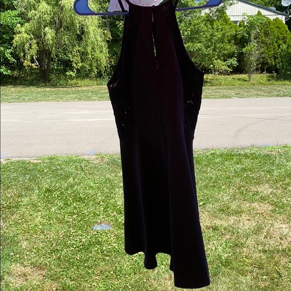 Formal Dress - Picture 2 of 4